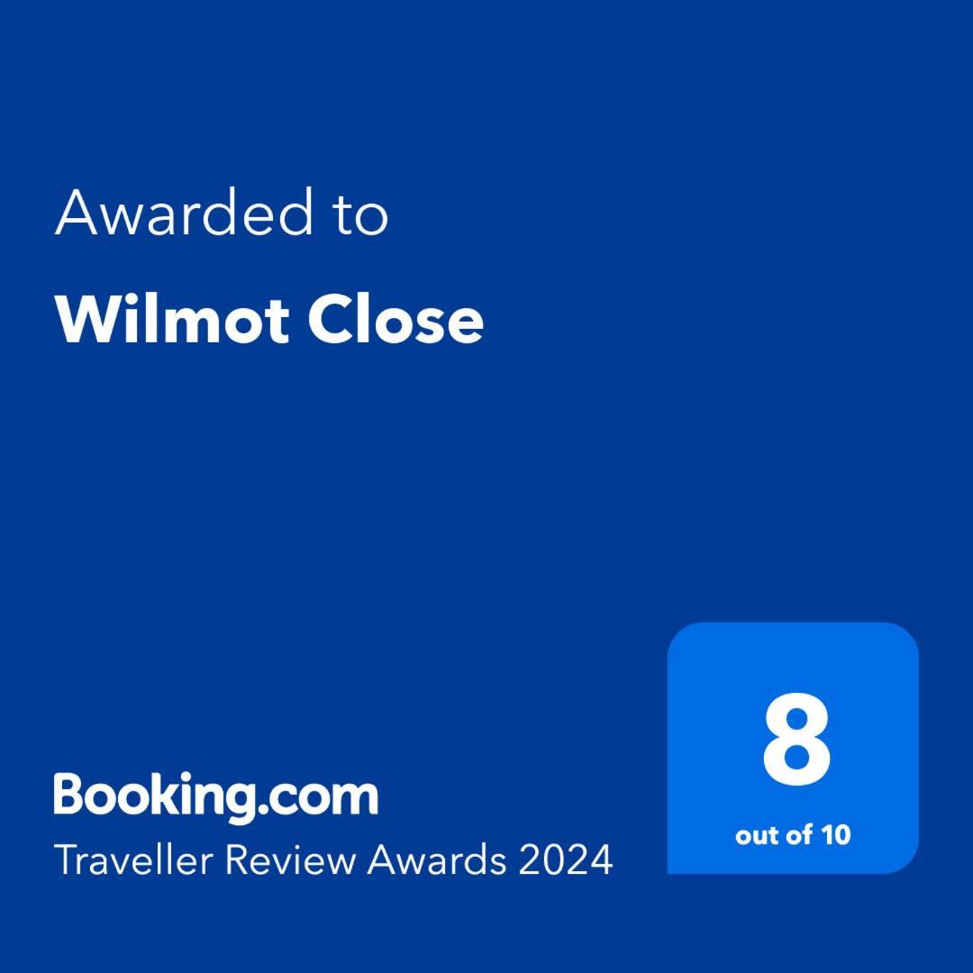 Wilmot Close London Bagian luar foto