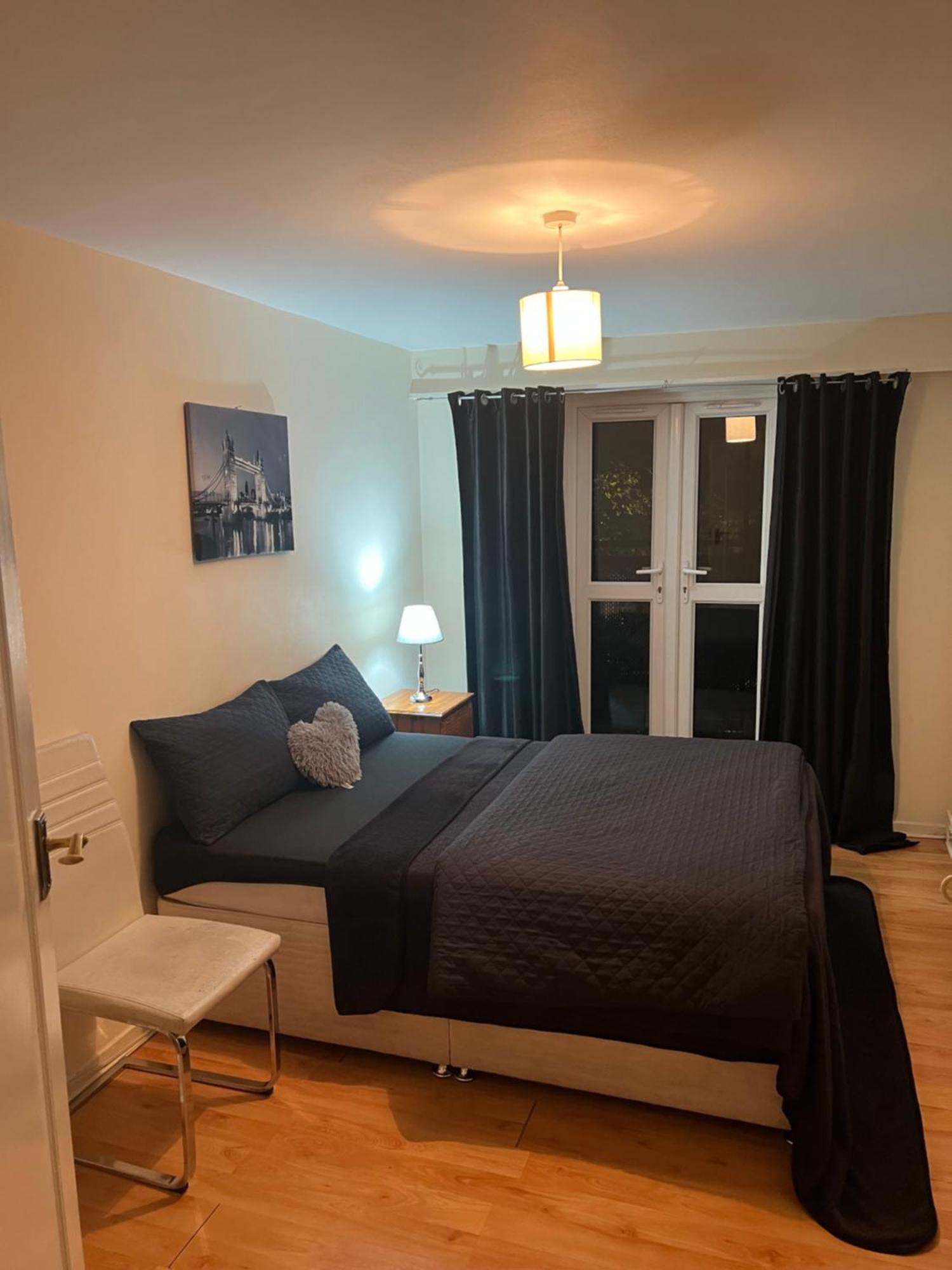 Wilmot Close London Bagian luar foto